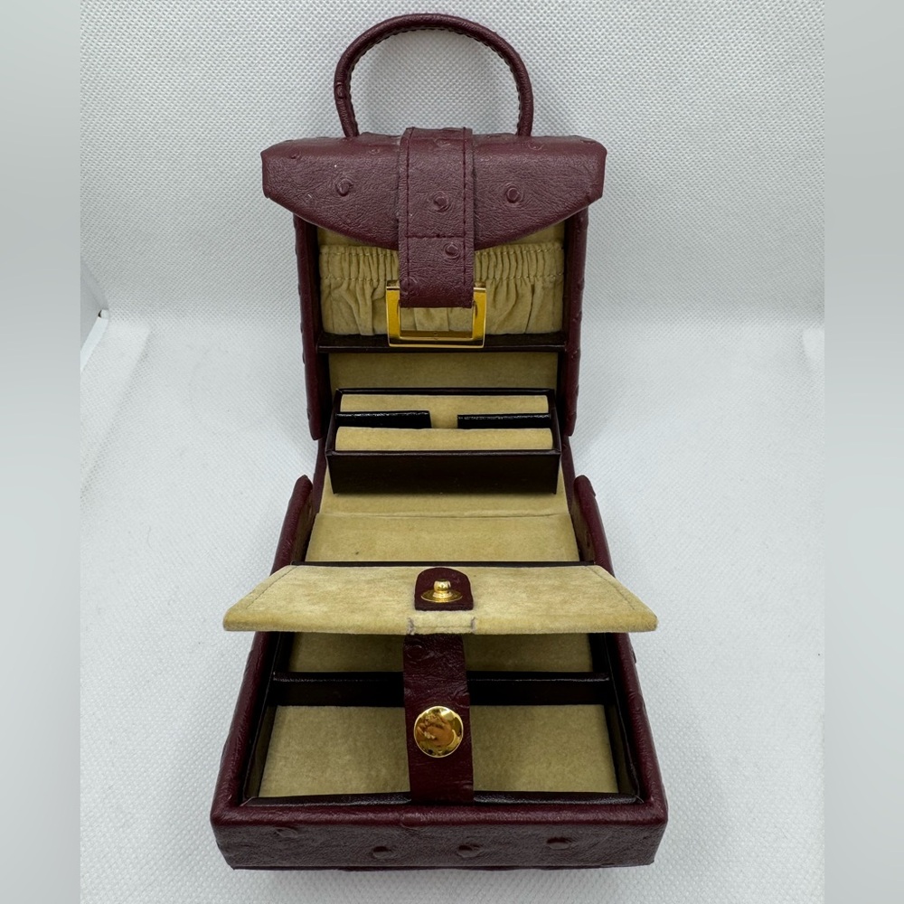 💼 Wolf Mini Travel Jewelry Case